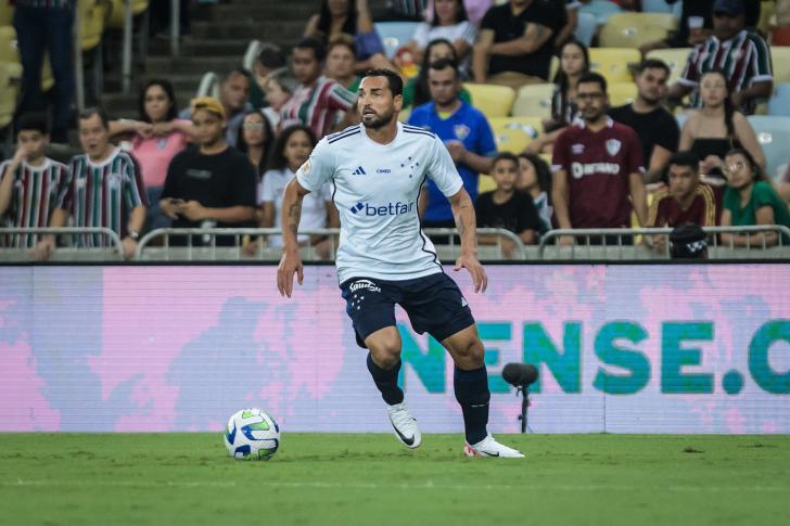 Cruzeiro x Vasco: prováveis escalações, desfalques, onde assistir e palpites