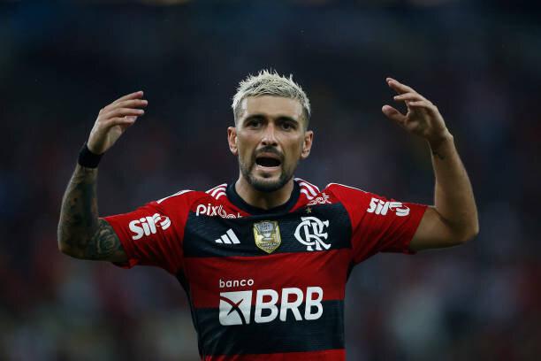 Bragantino x Flamengo: veja escalações para jogo do Brasileirão