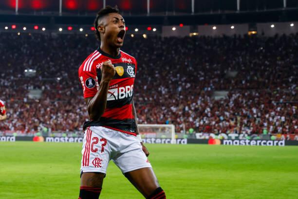 Live da Lance! Betting com dicas de apostas para a final da Copa do Brasil  entre São Paulo x Flamengo