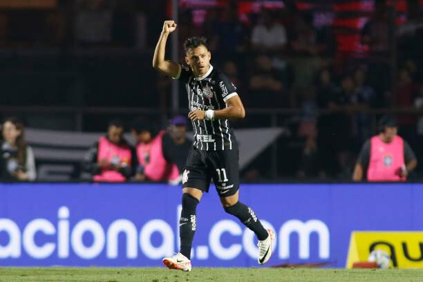 Corinthians x Santos: onde assistir, horário e escalações do jogo pelo  Brasileirão