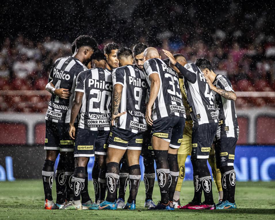 Futebol pelo Mundo on X: Jogos de hoje pelo Brasil Destaques: -  Corinthians x Santos é o clássico da rodada do Paulistão. - Red Bull  Bragantino x Palmeiras deve ser um bom