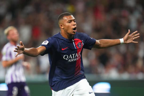 Em volta de Mbappé, PSG fica no empate com Toulouse e segue sem vencer na  Ligue 1