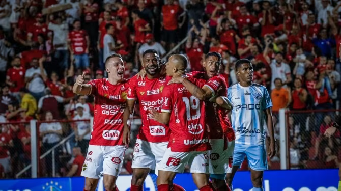 Vila Nova x Ceará: horário e onde assistir ao vivo o jogo pela Série B do  Brasileirão