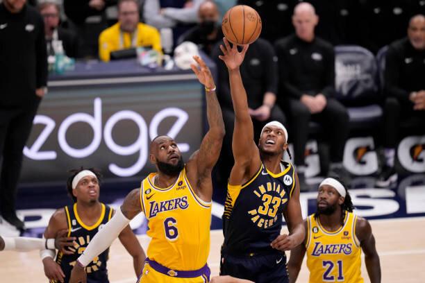 Lakers x 76ers: onde assistir ao jogo desta segunda da NBA