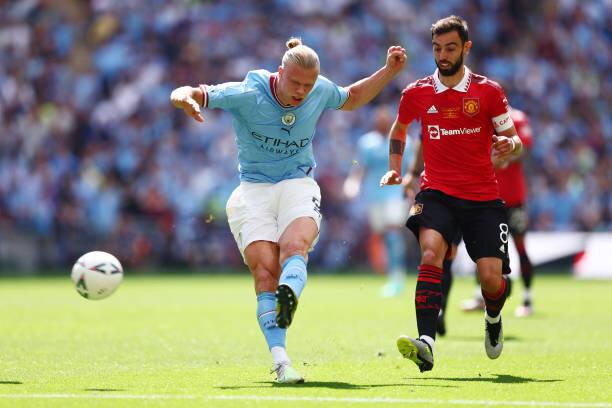 Manchester United x Manchester City: onde assistir, horário e escalações do  jogo pela Premier League