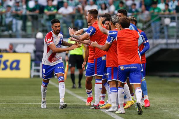 Fortaleza x LDU: palpites, odds, onde assistir ao vivo, escalações e horário