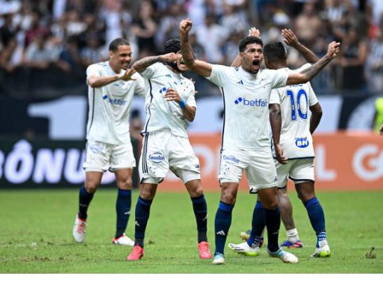 CRUZEIRO 1X2 INTER  VEJA OS MELHORES MOMENTOS DA DERROTA DA RAPOSA NO  MINEIRÃO 