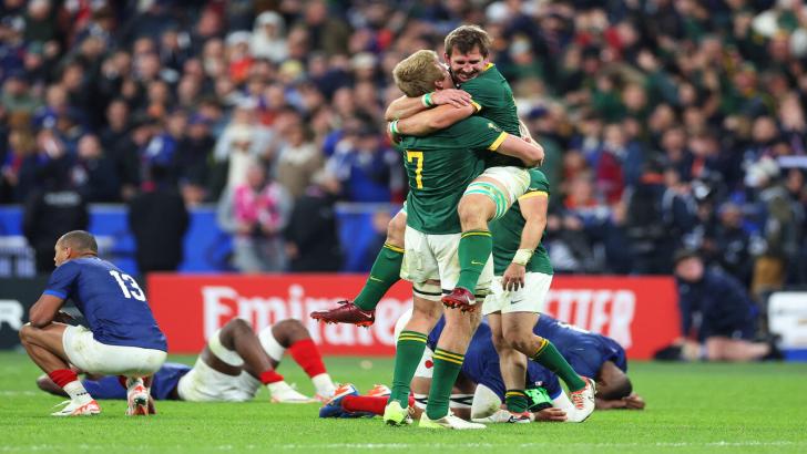 South Africa celebrate victory over France