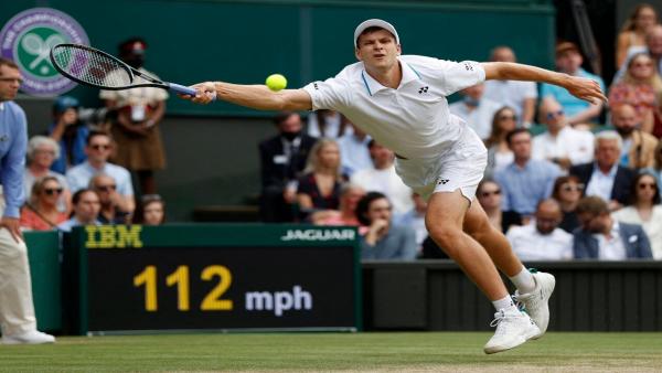 Hubert Hurkacz Wimbledon 2021.jpg