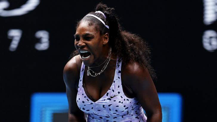 Serena Williams screams 