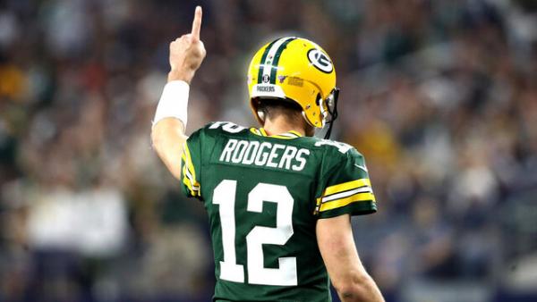 Aaron Rodgers points to sky 1280.jpg